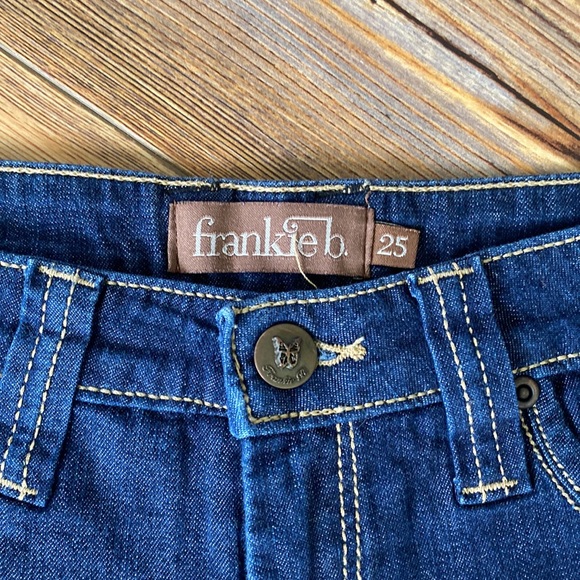 COPY - Frankie B jean shorts - Picture 2 of 3